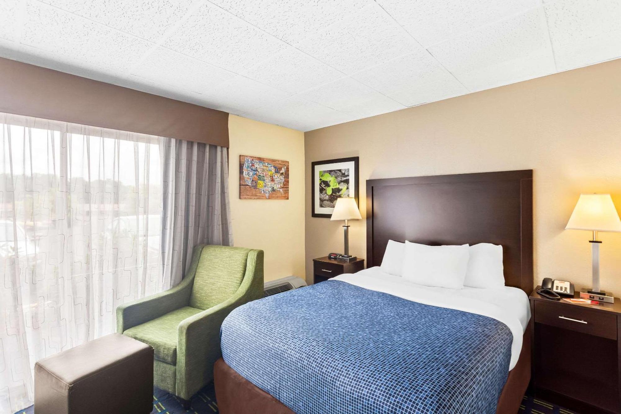 Econo Lodge Waynesboro - Skyline Drive Exterior foto